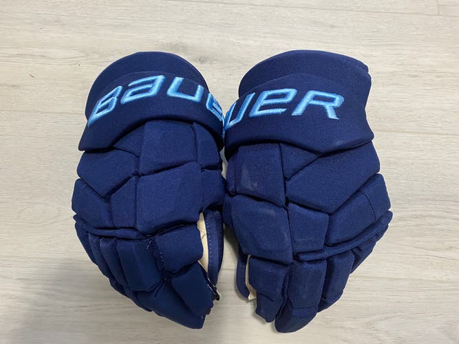 Toronto Sceptres Bauer Supreme Mach Gloves 13"