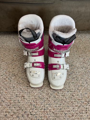 Mondo 20 & 20.5 Kid's All Mountain Ski Boots (Used)