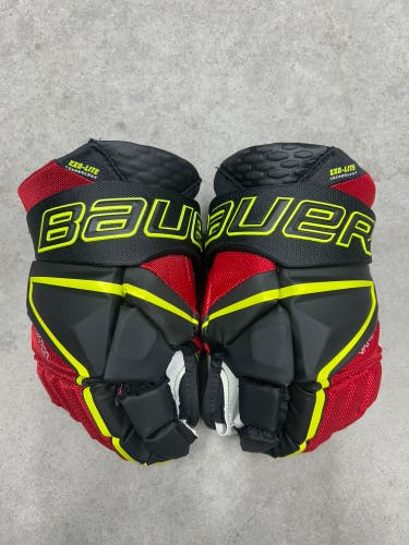 13” Bauer Vapor Hyperlite Gloves (New)