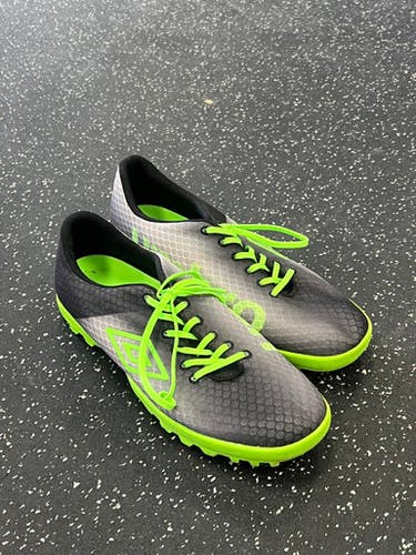 Used Umbro Soccer Turf Shoes Black Senior 11 11849-S000036304