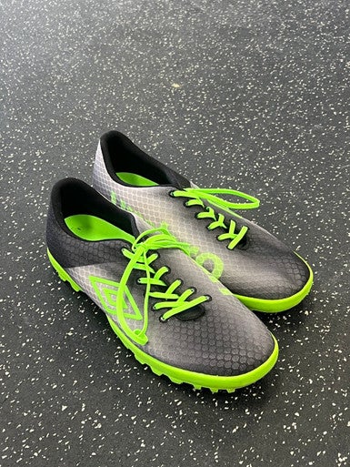 Used Umbro Soccer Turf Shoes Black Senior 11 11849-S000036304