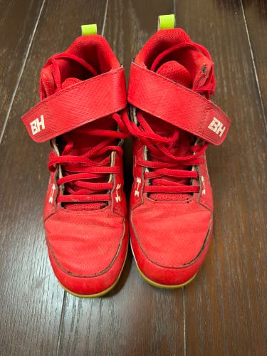 Red Kid's 5Y (Big Kids / Youth) Youth Under Armour Harper 6 High Top Molded Cleats (Used)