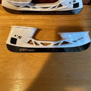 CCM Black Step Steel 255 mm (New)