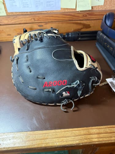 2023 Wilson A2000 1620 RH First Base Baseball Glove 12.5" (Used)