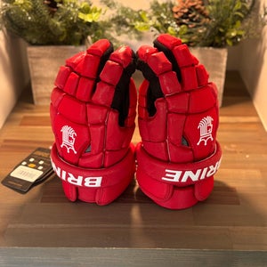 Brine King Superlight II Lacrosse Gloves (New)