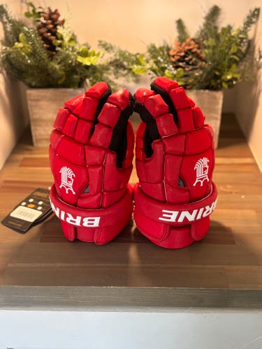 Brine King Superlight II Lacrosse Gloves (New)