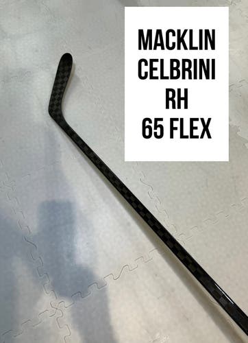 Senior(1x)Right Macklin Celebrini 65 Flex ProBlackStock™ Unbranded Pro Stock Hockey Sticks