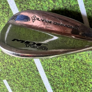 Men's SILVER DIAMOND Right Handed Wedge Wedge Flex 60 Degree Graphite Shaft (Used)