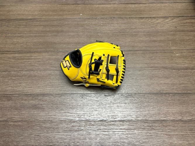 New SSK Z9 Maestro 11.25" I Web