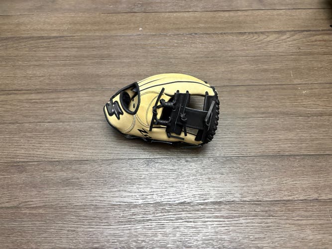 New SSK Z9 Maestro 11.5" I Web