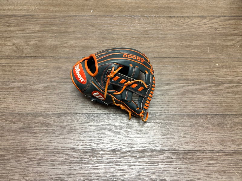 Wilson A2000 JA27 11.5" Single Post Web