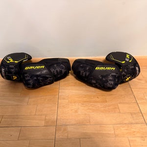 Senior Medium Bauer Supreme M3 Elbow Pads (Used)