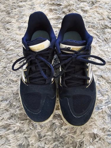 Blue Kid's 6.5Y (Big Kids / Youth) Youth New Balance Low Top Turf Cleats (Used)