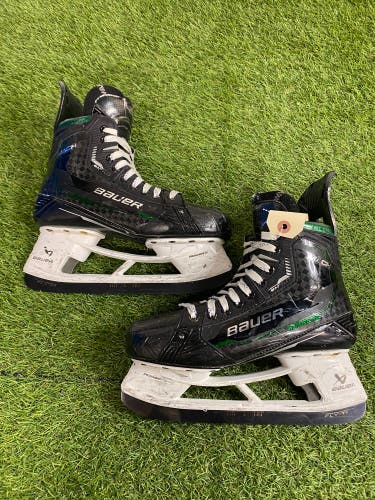 Bauer Supreme Mach Hockey Skates Pro Stock | Senior Size 8