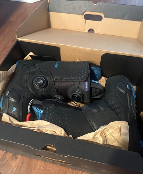 Men's Size M 7.0 (W 8.0) Burton PHOTON STEP ON Snowboard Boots Medium Flex All Mountain (New)