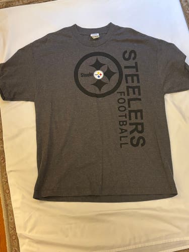 Vintage NFL Team Apparel Pittsburgh Steelers Football T-Shirt Men’s XL