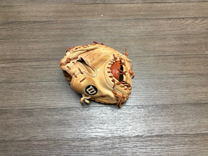 Wilson A2K M1 33.5" Catchers Mitt