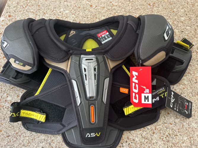 CCM Tacks AS-V Shoulder Pads Jr Medium (New)
