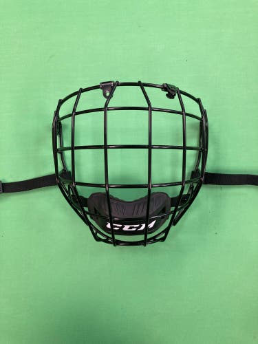CCM FM580 Cage | Medium