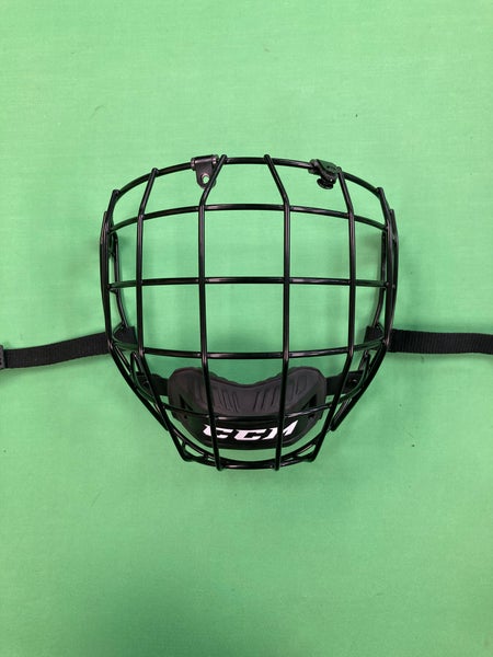 CCM FM580 Cage | Medium