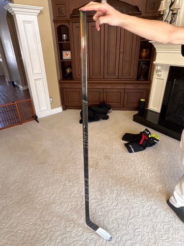 Senior CCM FT Ghost Left Hand Hockey Stick P28 95 Flex Pro Stock (Used)