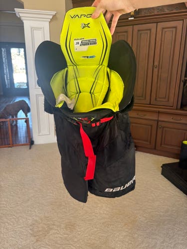 Men's Junior Medium Bauer Vapor 2X Hockey Pants (Used)