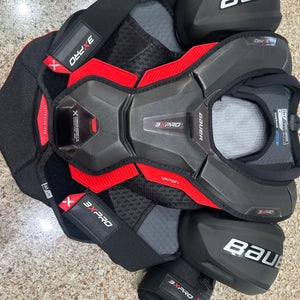 Bauer Vapor 3X Pro Shoulder Pads Intermediate Large (New)