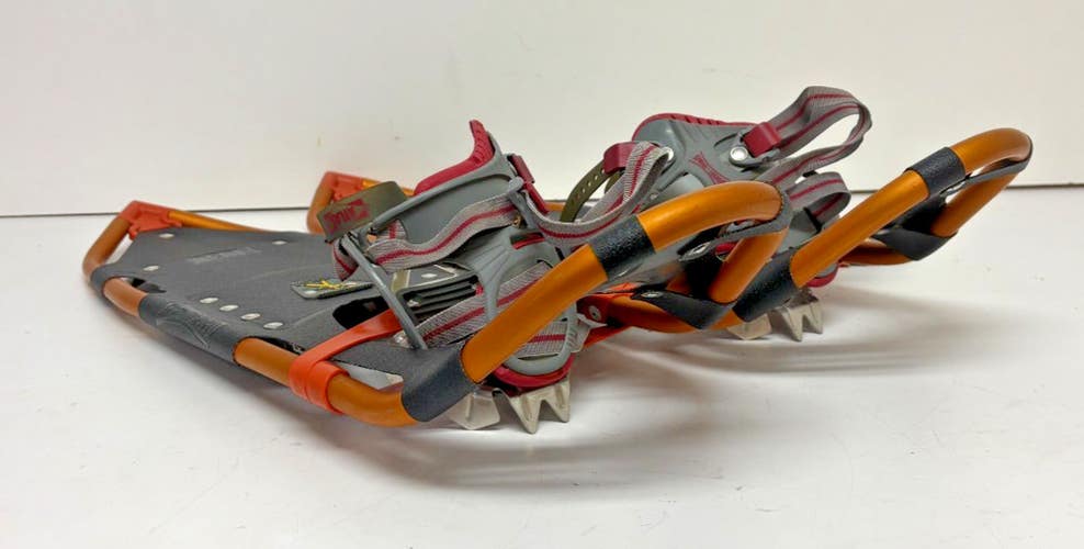 Atlas Snow Shoe Company 1030 Snowshoes Spring Loaded Bindings NEW Fast Shipping