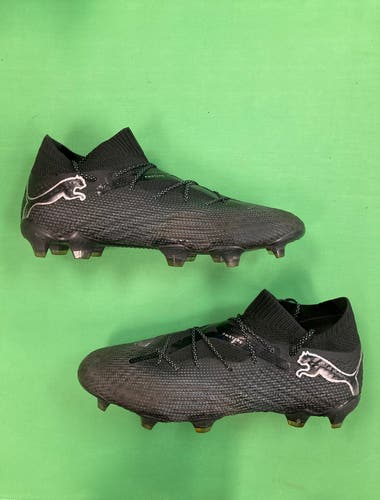 Puma Future 8 FG Molded Cleats | Size 9