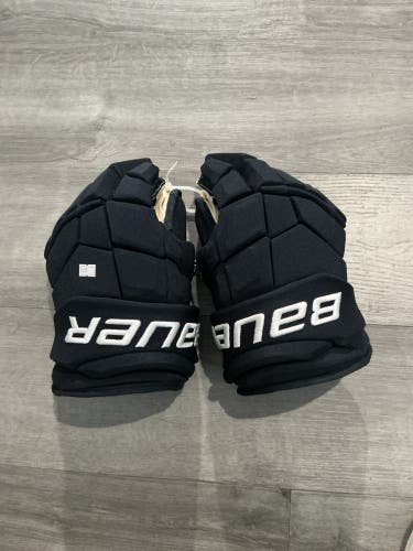 New Bauer Supreme Ultra Sonic Pro Stock Gloves Navy