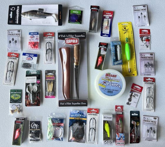 Fishing Tackles Assortment 30 Pieces Knife, Line, Baits, Hooks... INV #348