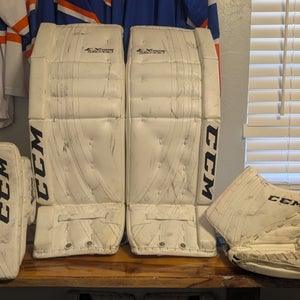32" 2013 CCM Regular Goalie Full Set Pro Stock (Used)