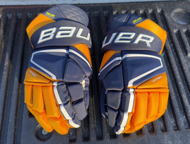 Bauer Vapor Hyperlite Gloves 14" (Used)