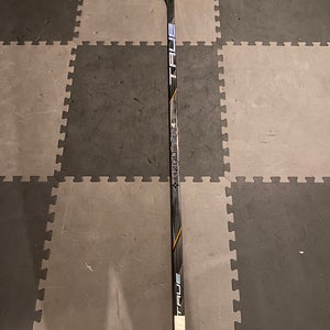 Senior True HZRDUS 9x4 Left Hand Hockey Stick T28 85 Flex (Used)
