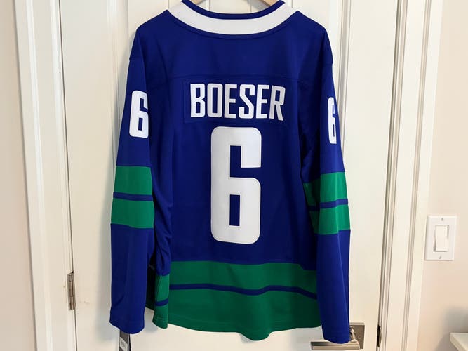 BNWT Authentic Fanatics Vancouver Canucks Brock Boeser Stick Jersey Size Small