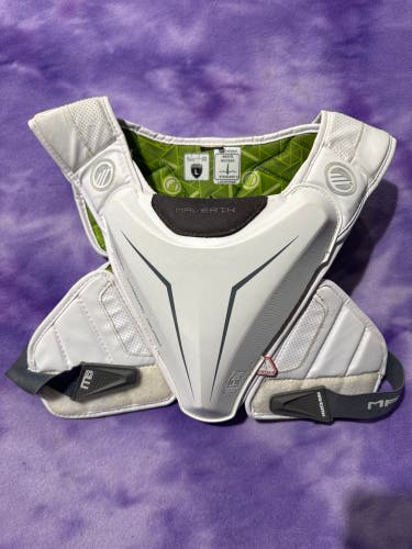 Large Adult Maverik M5 Shoulder Pads (Used)