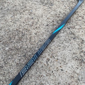 BAUER Nexus Tracer Used Pro Stock Hockey Stick Grip P92M 87 Flex Left 5650