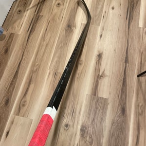 Senior PRO Red Line Right Handed Hockey Stick P92 70 Flex (Used)