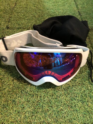 white Kid's Treviso Ski Goggles (Used)