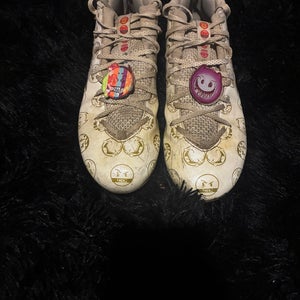 Men's Size M 9.5 (W 10.5) Adidas Freak 22 Low Top (Used)