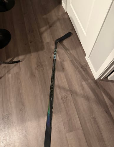 Senior CCM JetSpeed FT7 Pro Right Handed Hockey Stick P29 75 Flex Pro Stock (Used)