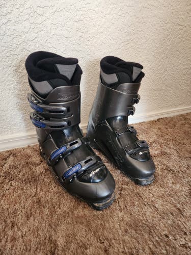 Mondo 29 Nordica EXOPOWER TREND 05 Ski Boots (Used)