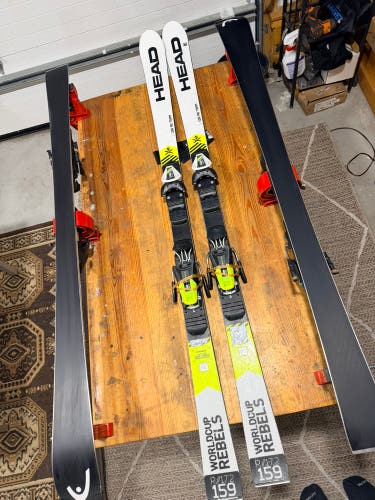 HEAD WC Rebels i.GS RD 159 cm Racing Skis With Bindings (Used)