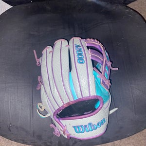 2024 Wilson A2000 RH Infield Baseball Glove 11.5" (Used)