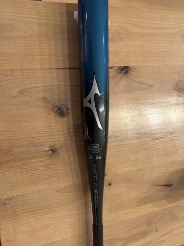 Mizuno Hot Metal Alloy USSSA Certified Bat (-5) 26 oz 31" (New)
