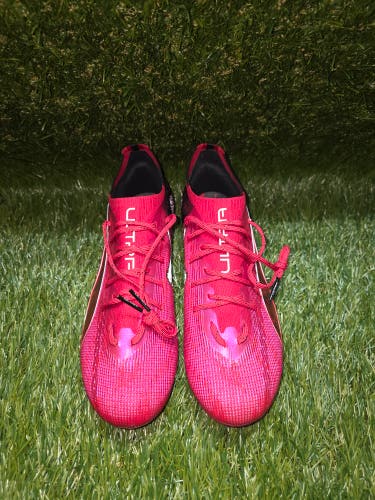 ULTRA 6 ULTIMATE Christian Pulisic