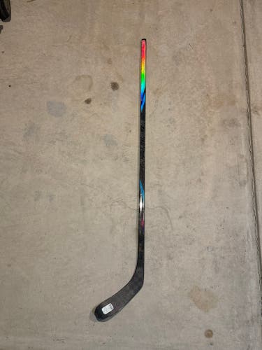 Intermediate Bauer Nexus Tracer Right Handed Hockey Stick P28 65 Flex (Used)