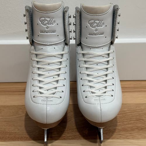 Jackson Ultima Elle FS2130 Ladies Women White Figure Ice Skates Size 5 W