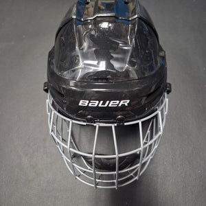 Brand New Senior Medium Bauer Re-Akt 70 Black helmet combo