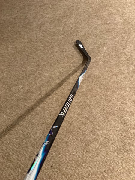 Intermediate Bauer Vapor Flylite Left Hand Hockey Stick P92 65 Flex (New)